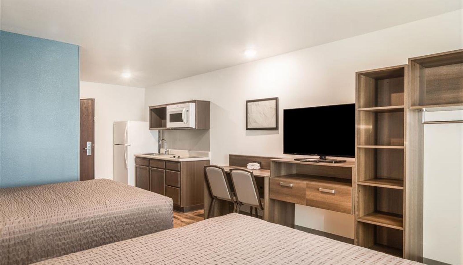 Camera - WoodSpring Suites Atlanta Newnan