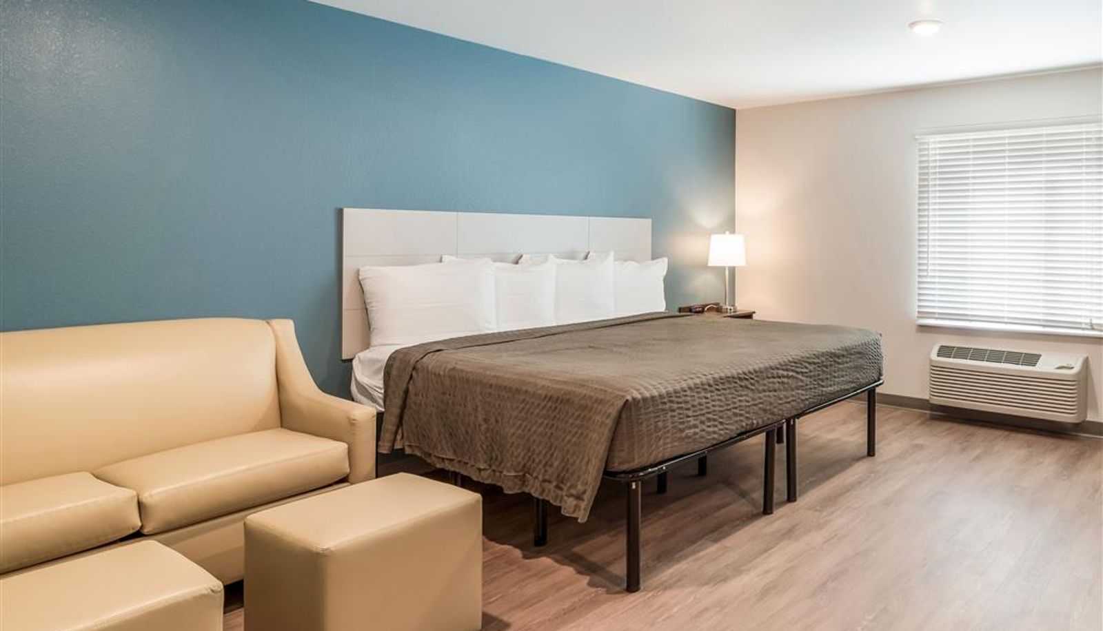 Room - WoodSpring Suites Tucson-South