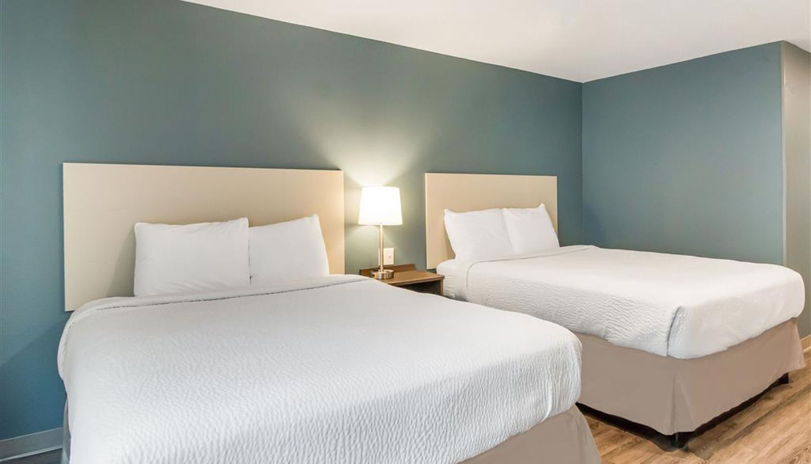 Zimmer - WoodSpring Suites Lake Jackson