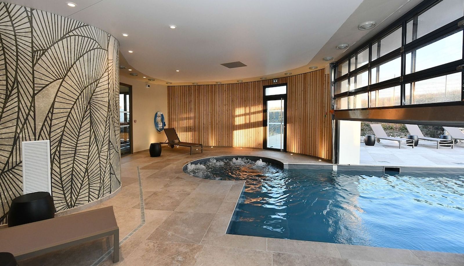 Piscina - GOLDEN TULIP REIMS