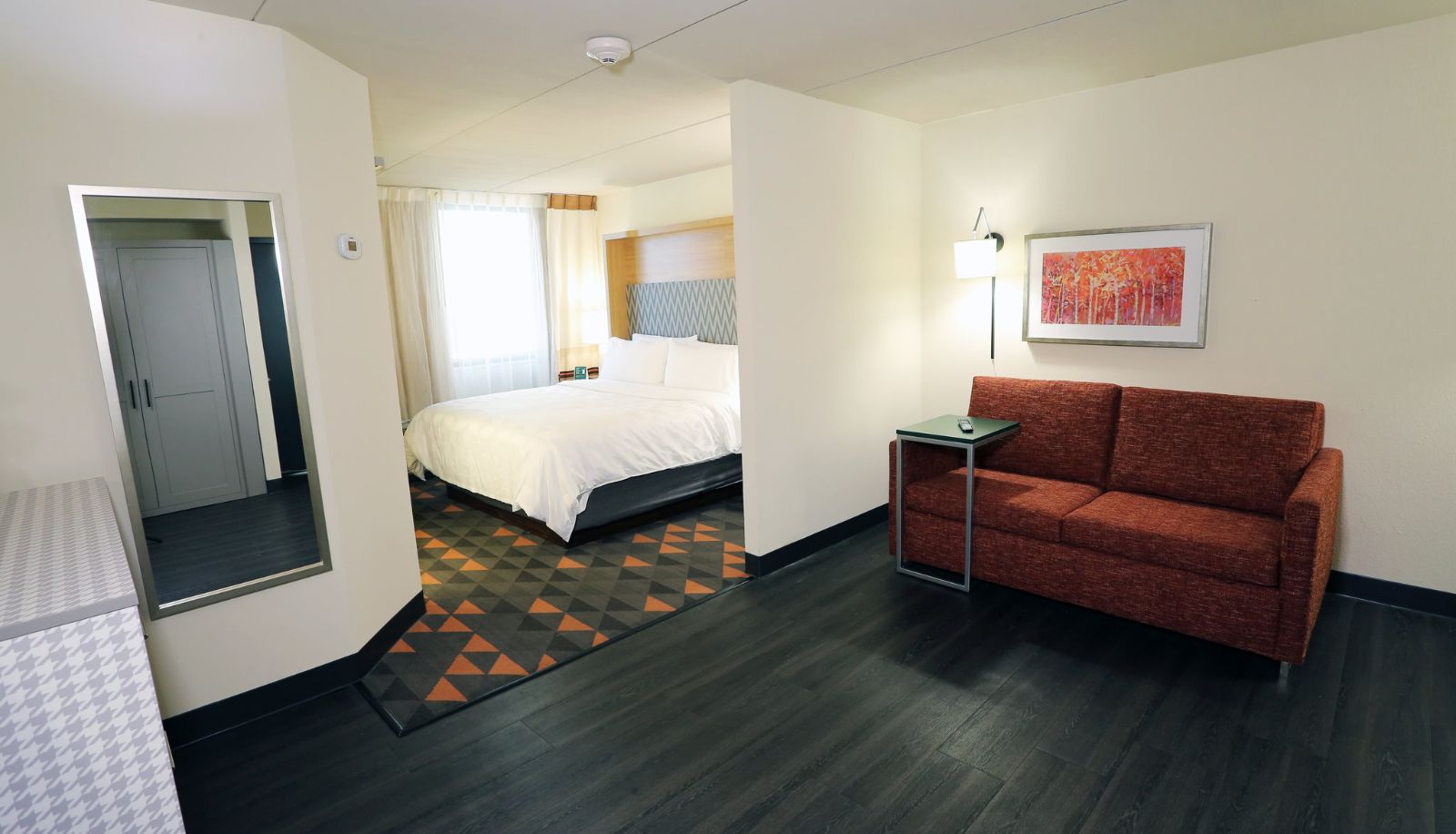 Camera - Holiday Inn CHAMPAIGN by IHG