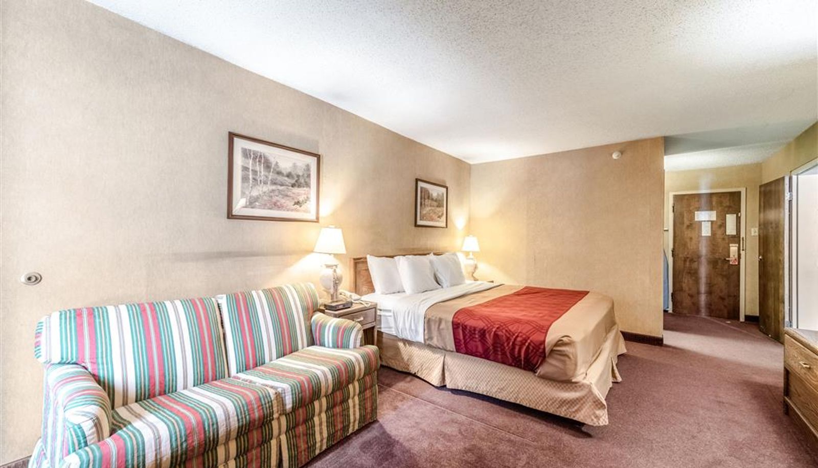 Zimmer - Econo Lodge Brainerd