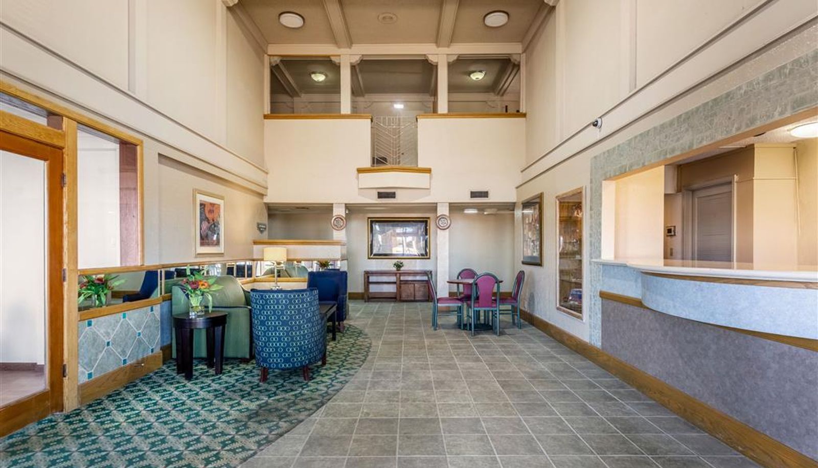 Hall - Rodeway Inn and Suites Las Cruces