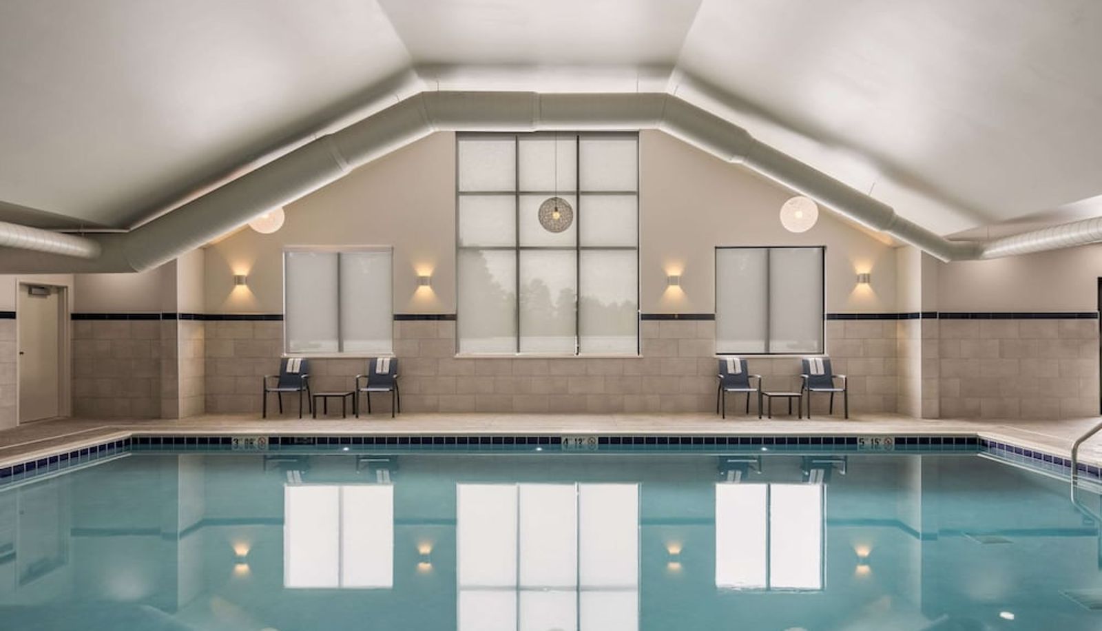 Piscina - Comfort Inn & Suites Gaylord