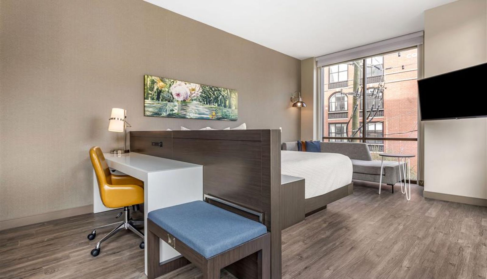 Room - Cambria Hotel Savannah Downtown Historic District