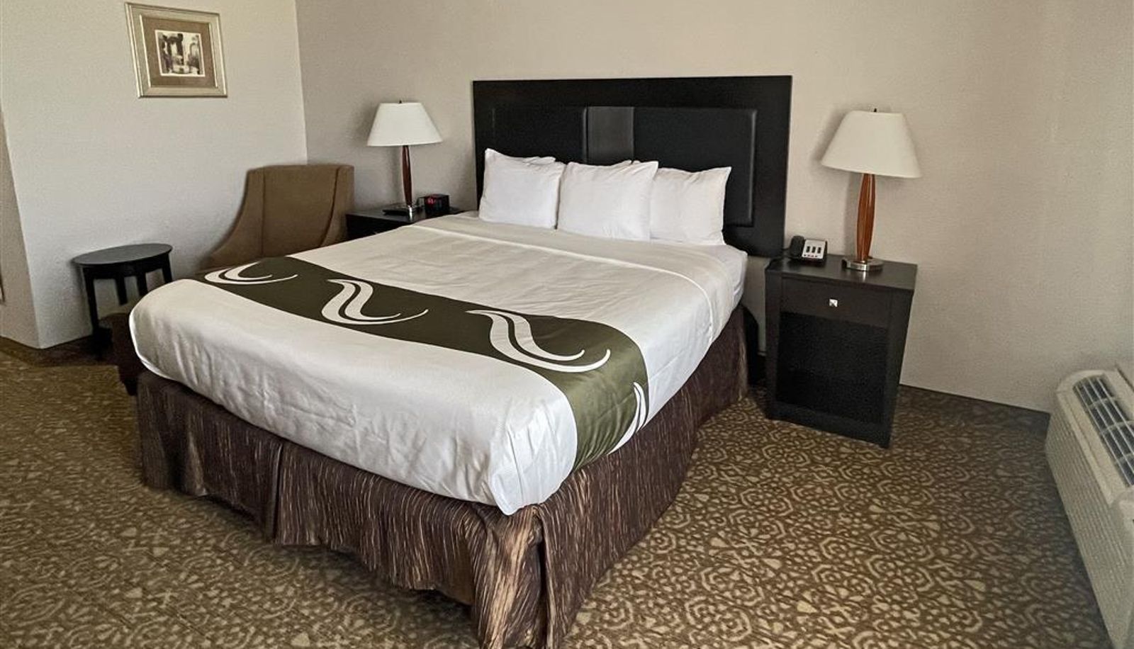 Camera - Quality Inn Fort Worth - Downtown East