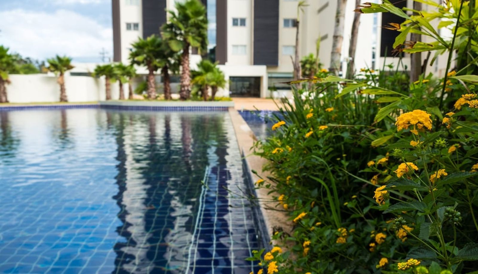 Piscina - HD Park Hotel