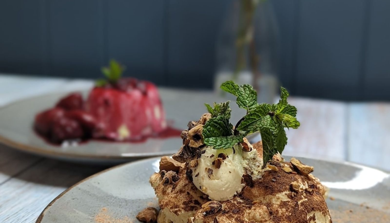 Restaurant - The Coach House Inn