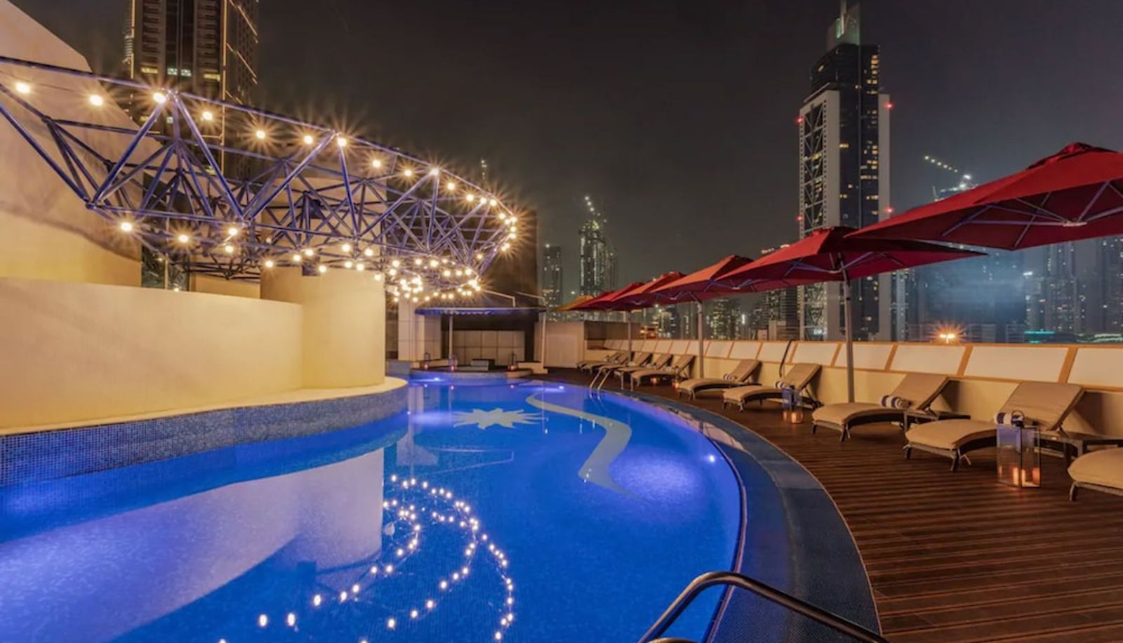 Pool - Mazaya Centre Leva Hotel and Suites