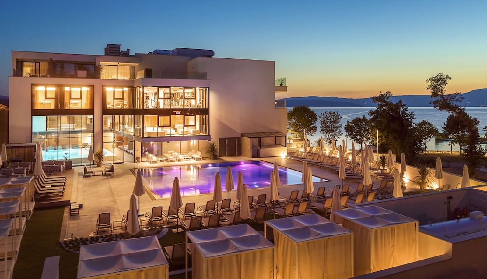Piscina - Hotel Riva
