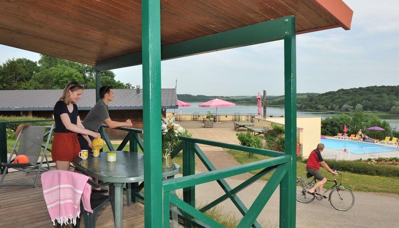 Chambre supérieure (double) - Camping Lac de Liez