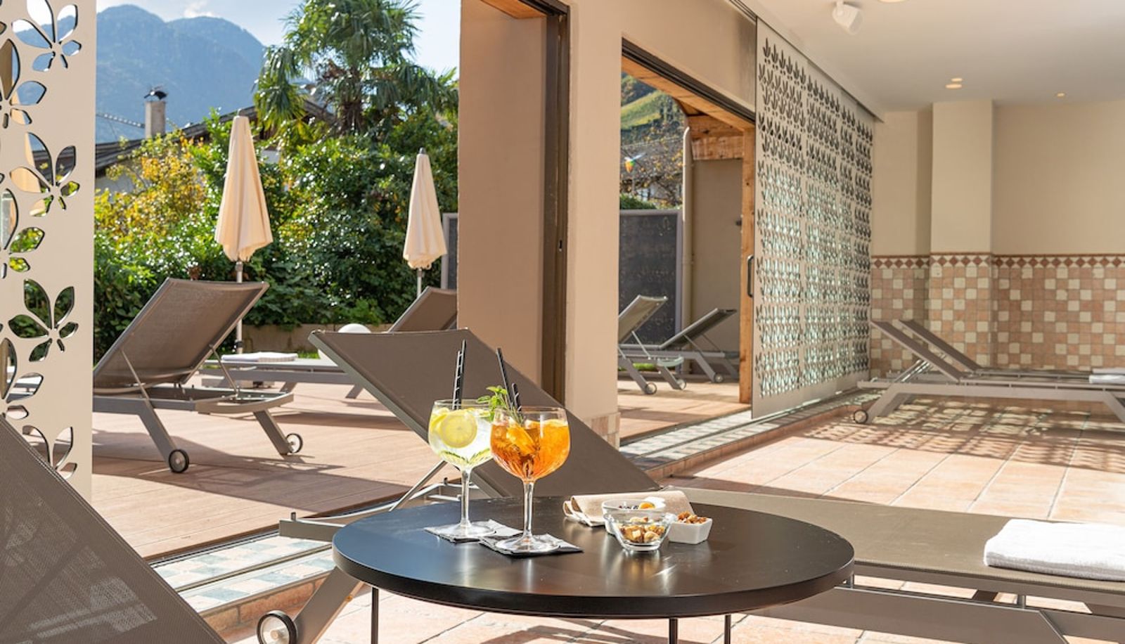 Piscina - MONDI Hotel Tscherms