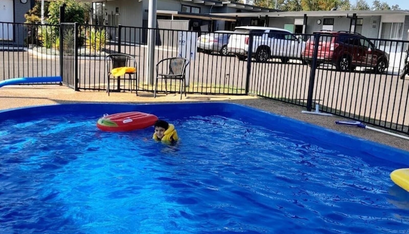 Piscina - Silver Oaks Motel