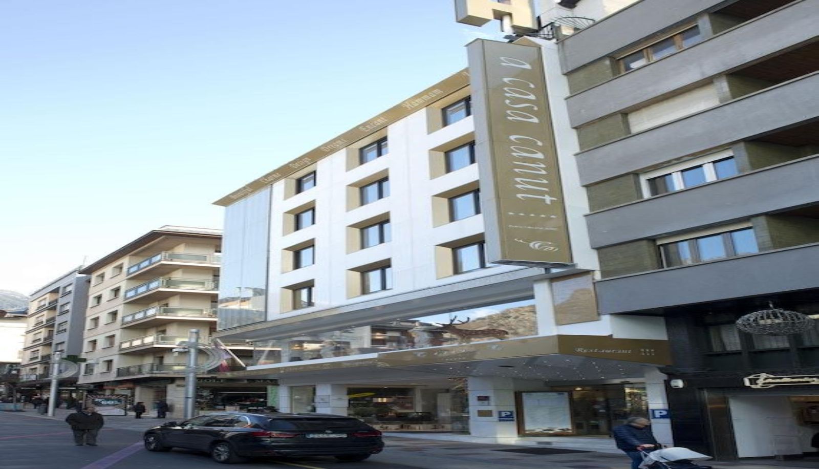 Area esterna dell'hotel - Casa Canut