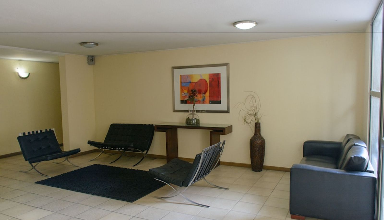 Meetingzimmer - Departamentos Torre San Isidro
