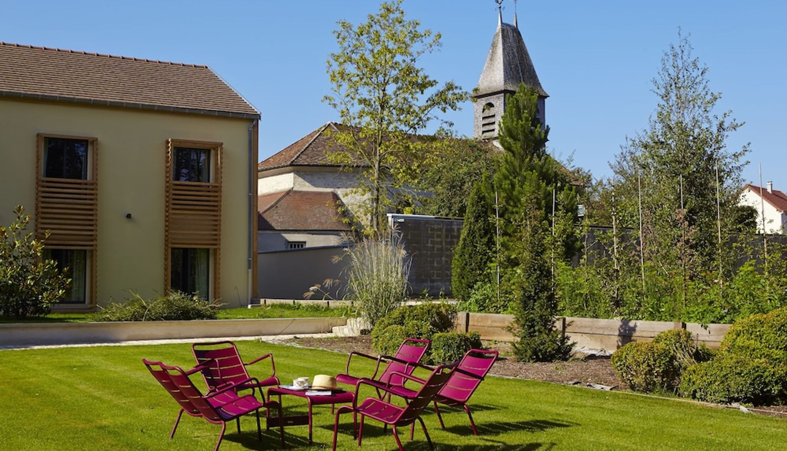 Tuin - Hotel Les Herbes Folles