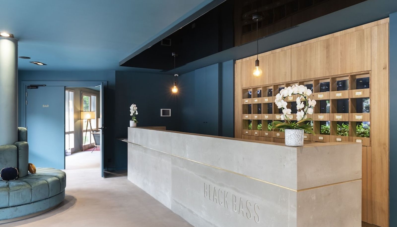 Hall - Black Bass Hotel
