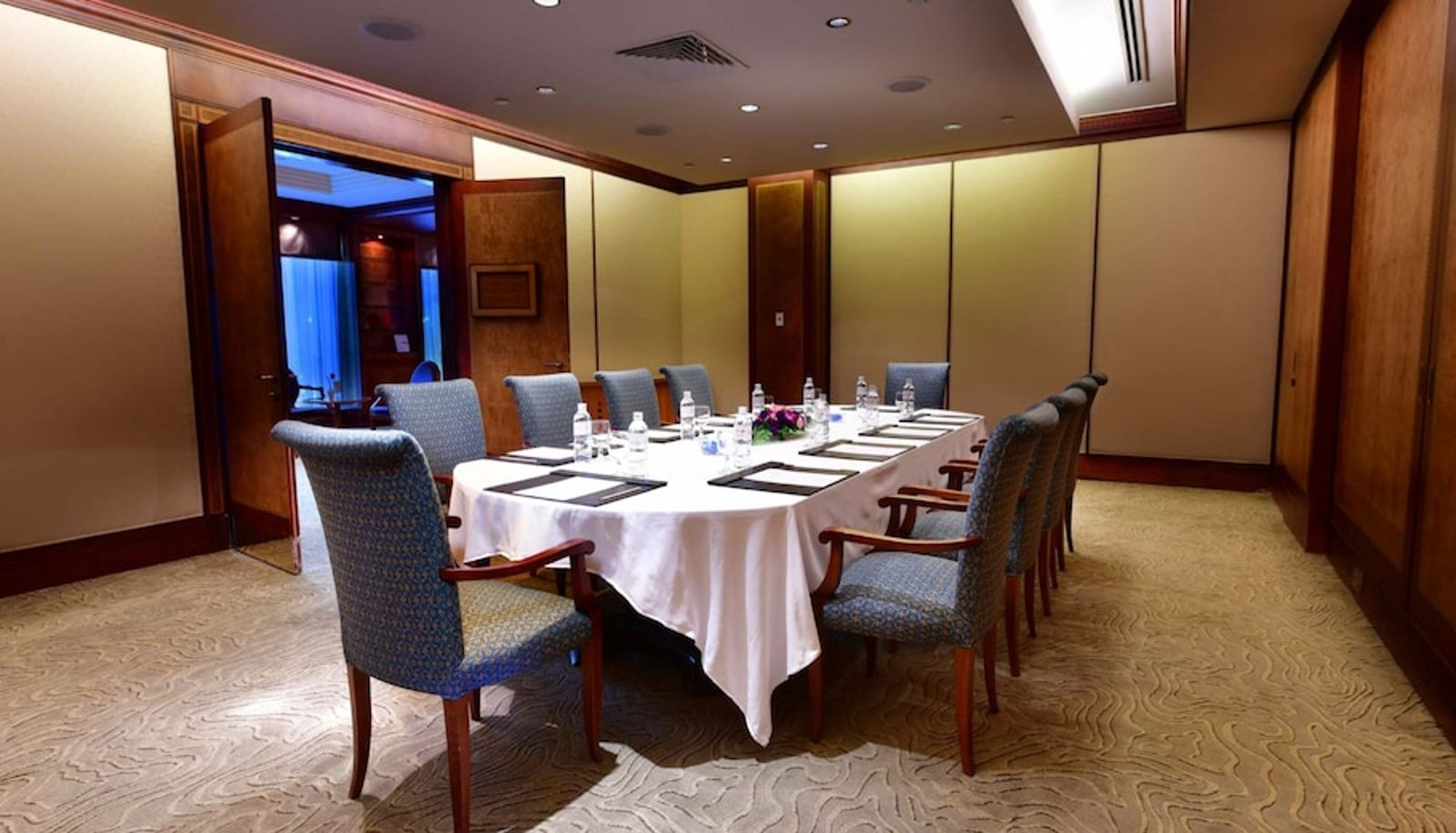 Meeting room - The Empire Brunei
