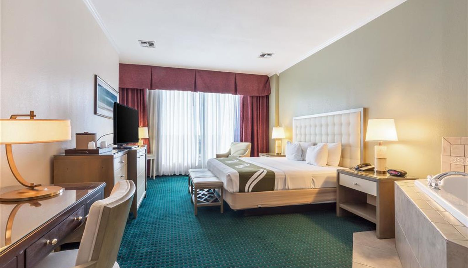 Room - Quality Inn & Suites Conference Center