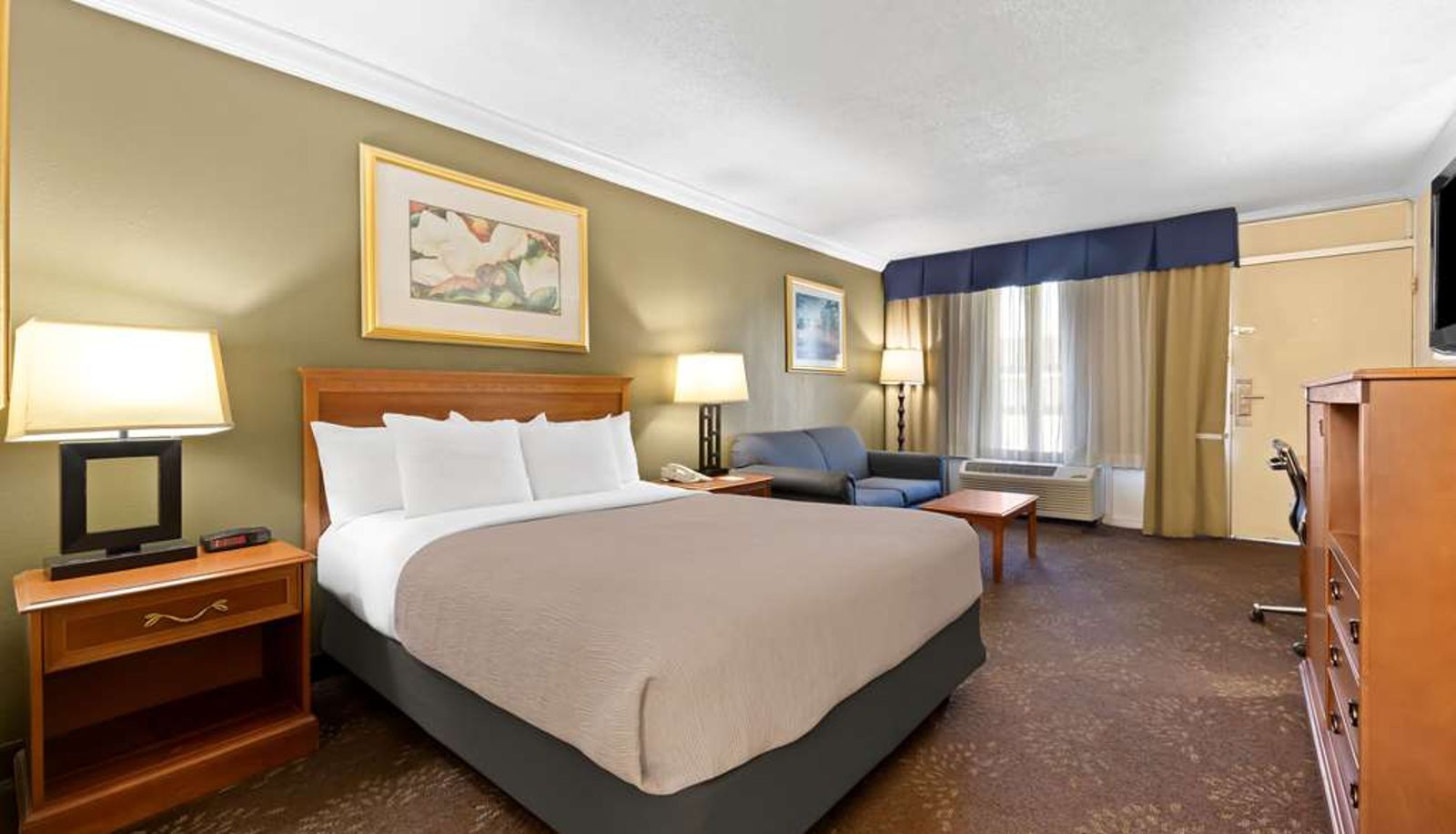 Camera - Quality Inn Morgan City