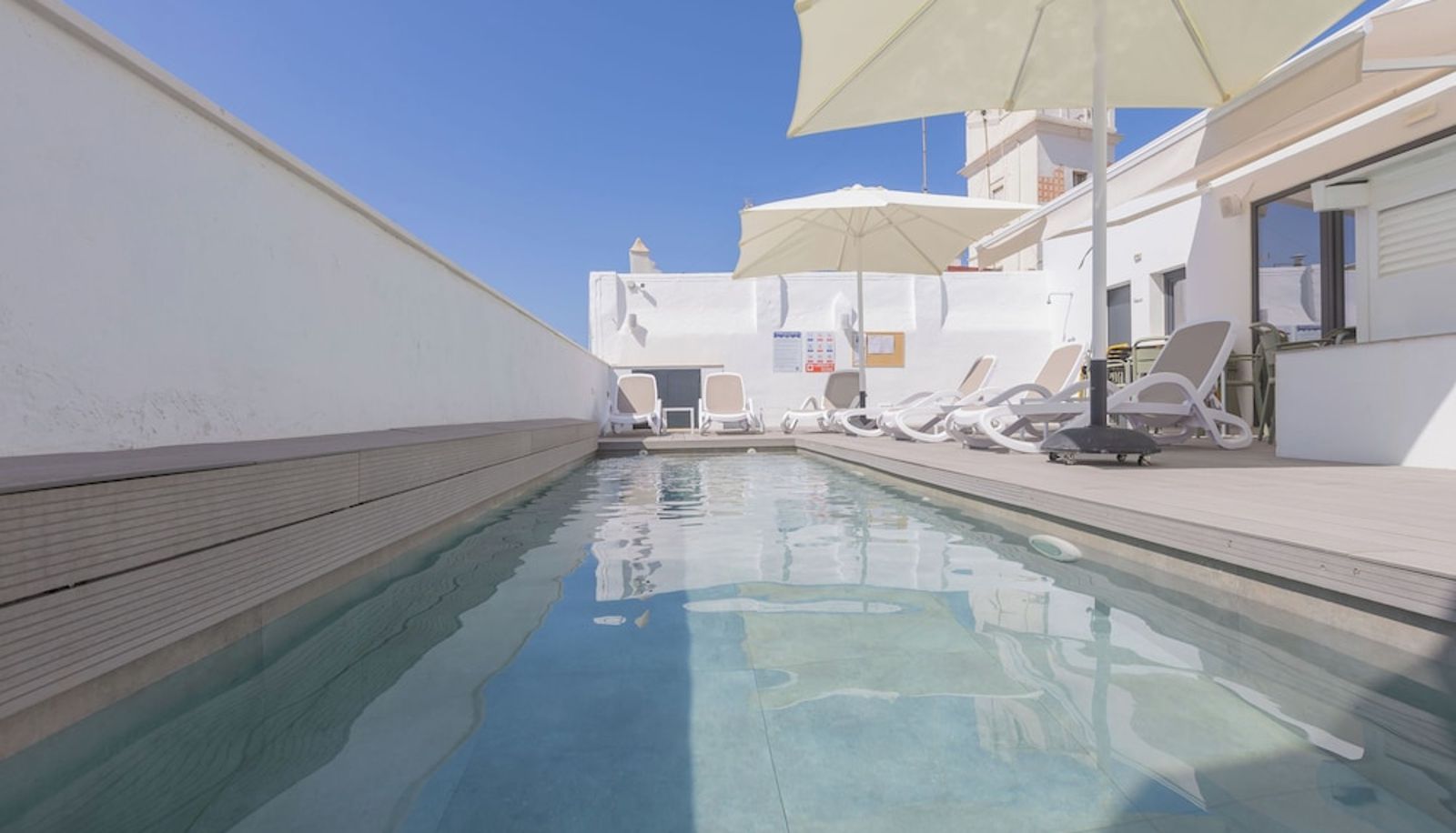 Piscina - Soho Boutique Columela