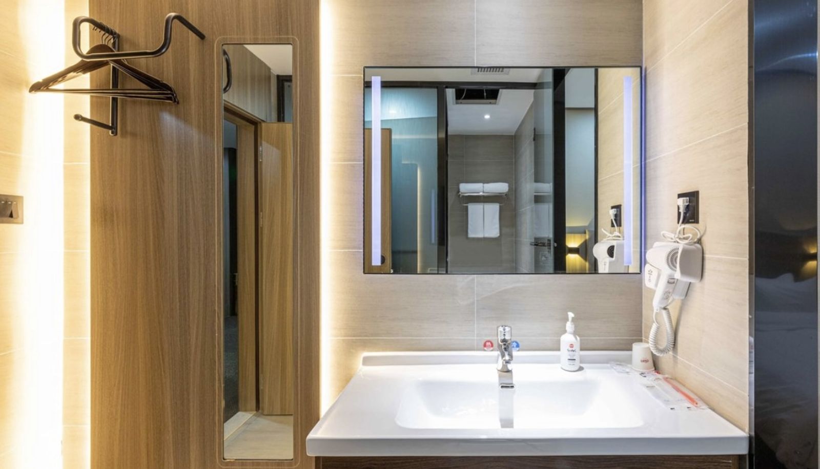 Zimmer - Yilai boutique Jingjiang Bus Station Hotel