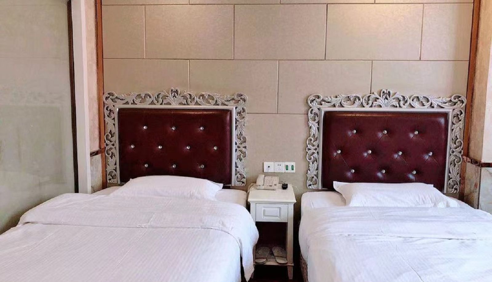 Zimmer - Yilai Nanjing Bridge North Hongyang Plaza Hotel