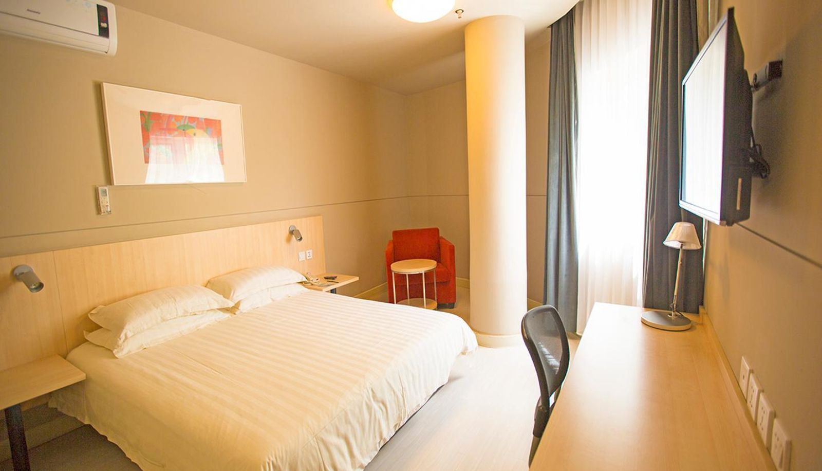 Camera - Jinjiang Inn Hengshui Railway Station Central Street Hotel