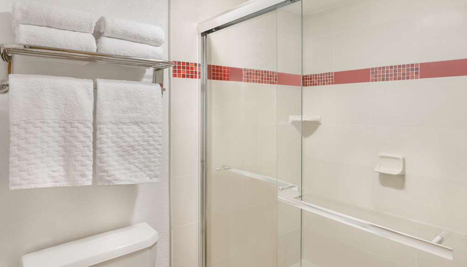 Zimmer - Best Western Plus Raffles Inn & Suites