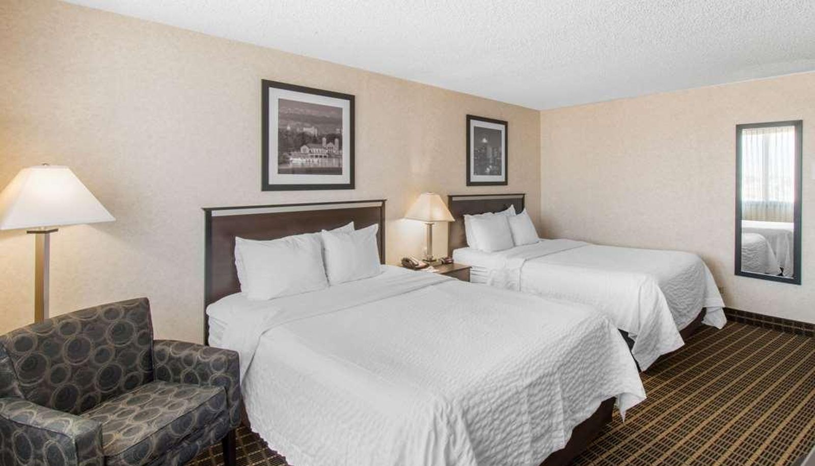 Quadrupla - Clarion Hotel Denver Central