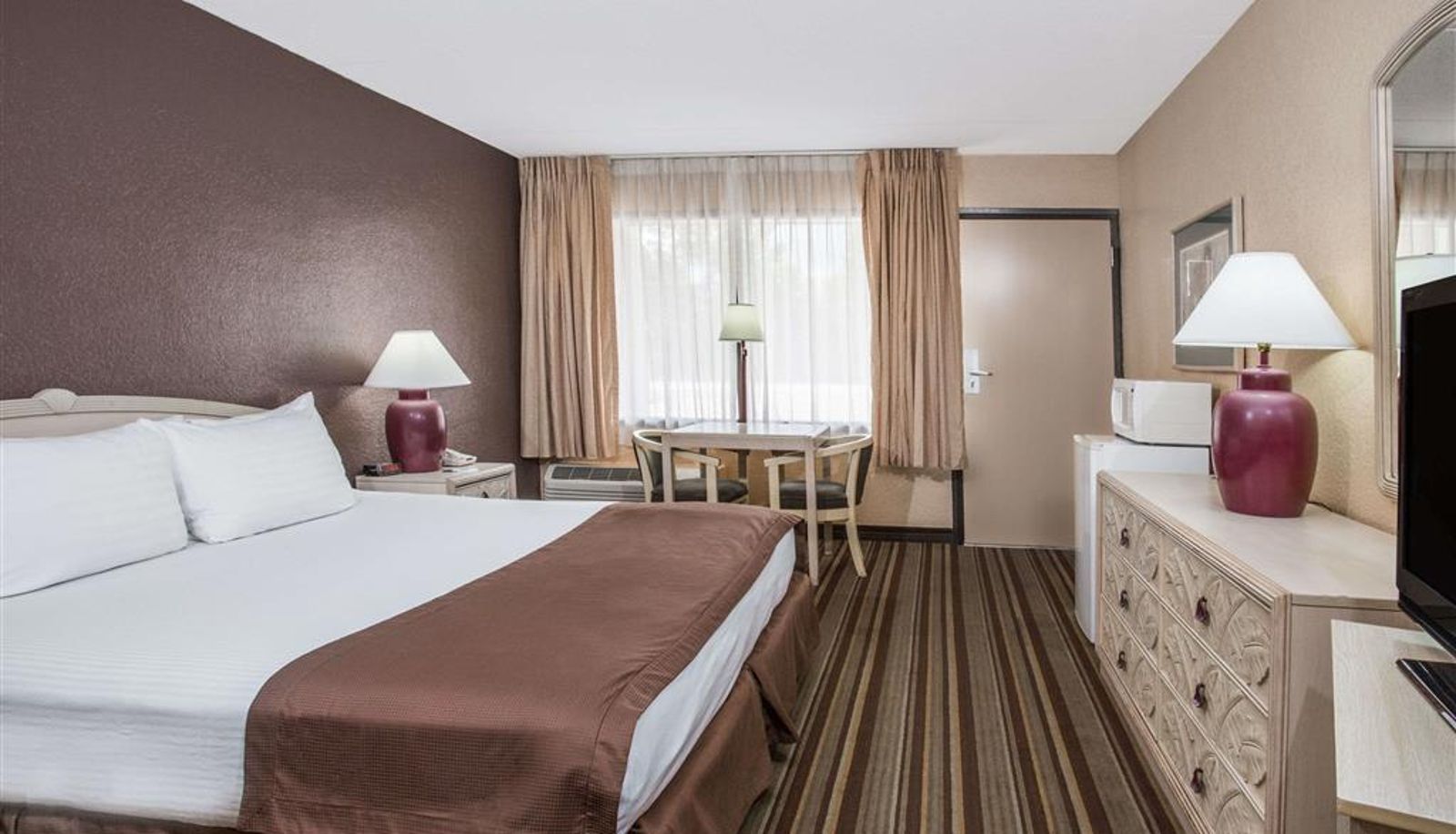 Room - Travelodge by Wyndham Deltona