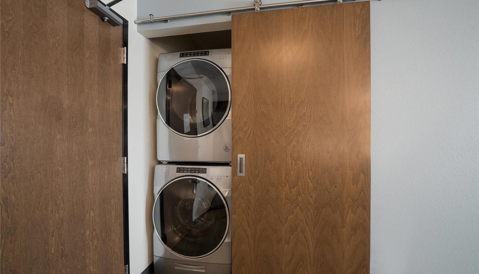 Innenbreich - Everhome Suites Corona