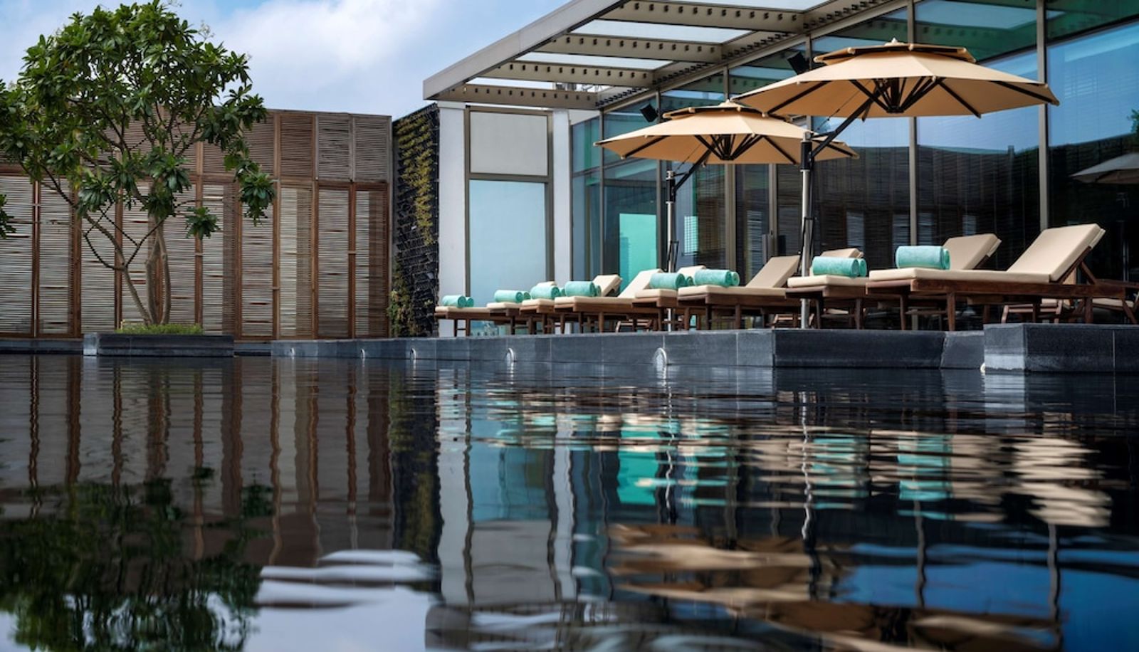 Piscina - GRAND HYATT GURGAON