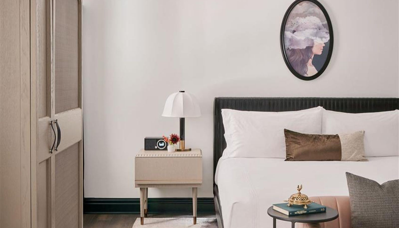 Zimmer - Hotel Kansas City in the Unbound Collection by Hyatt