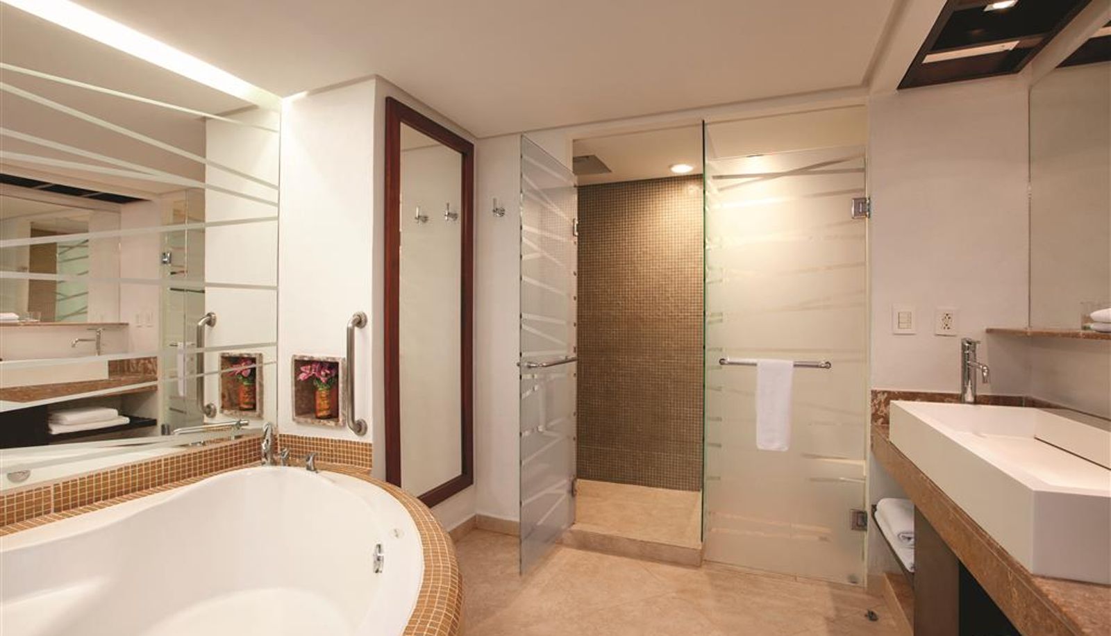 Kamer - Hyatt Ziva Puerto Vallarta