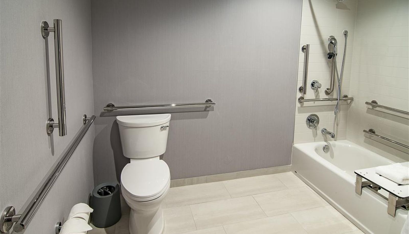 Zimmer - Hyatt Place Sioux Falls South