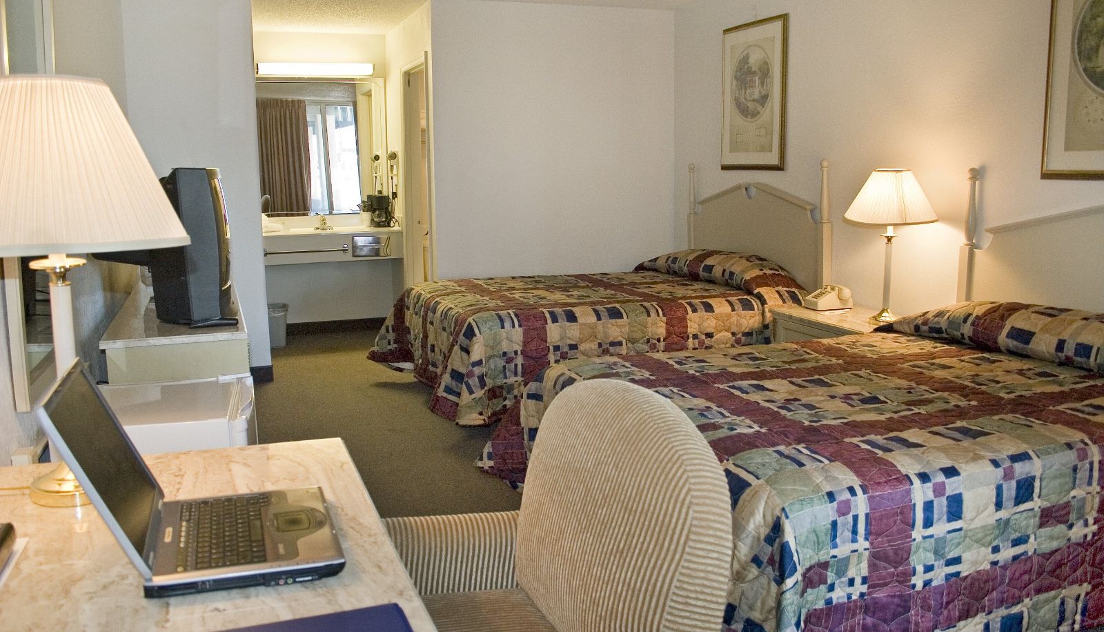 Zimmer - Bestway Inn Madison