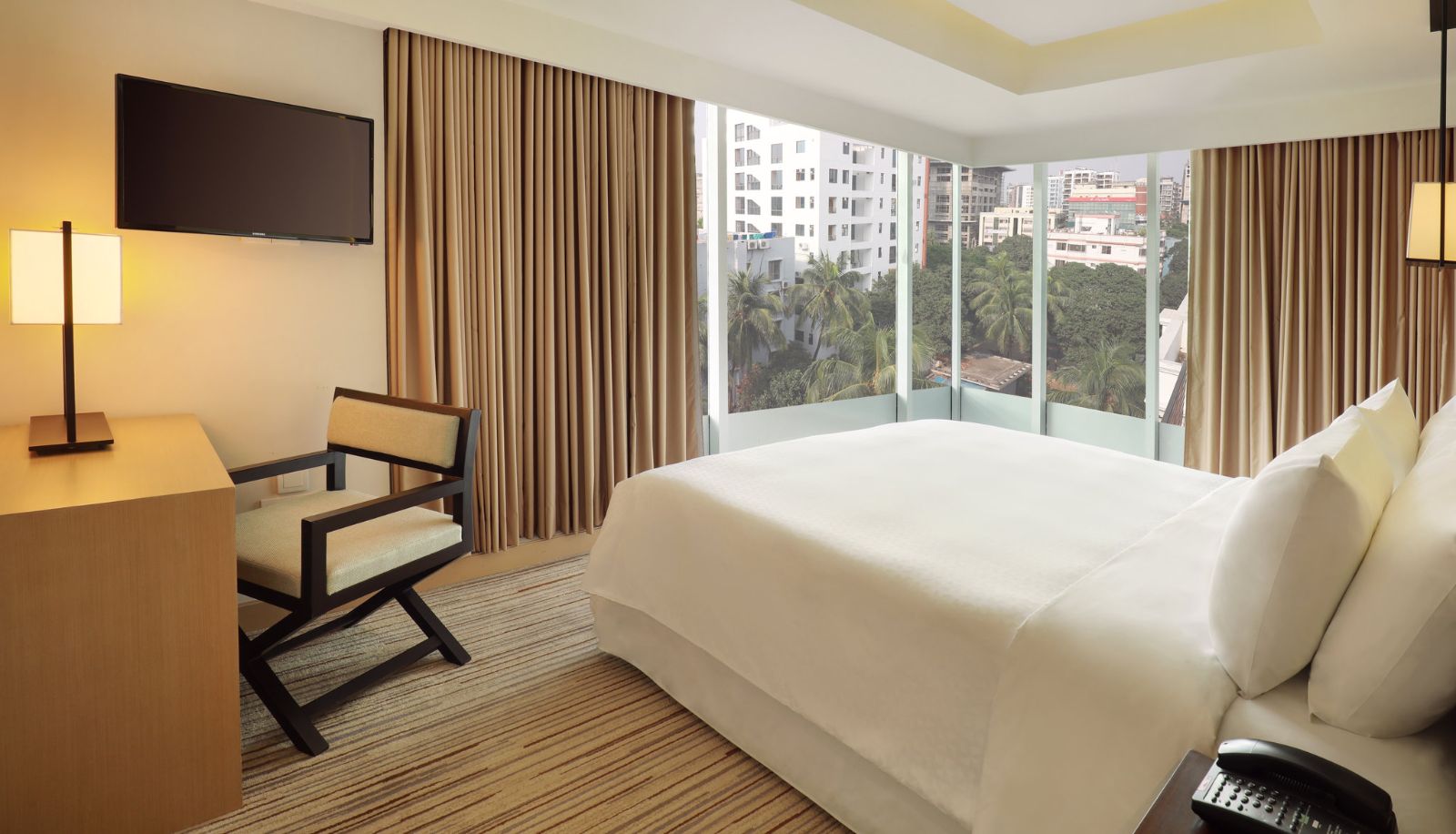 Room - Crowne Plaza DHAKA GULSHAN by IHG