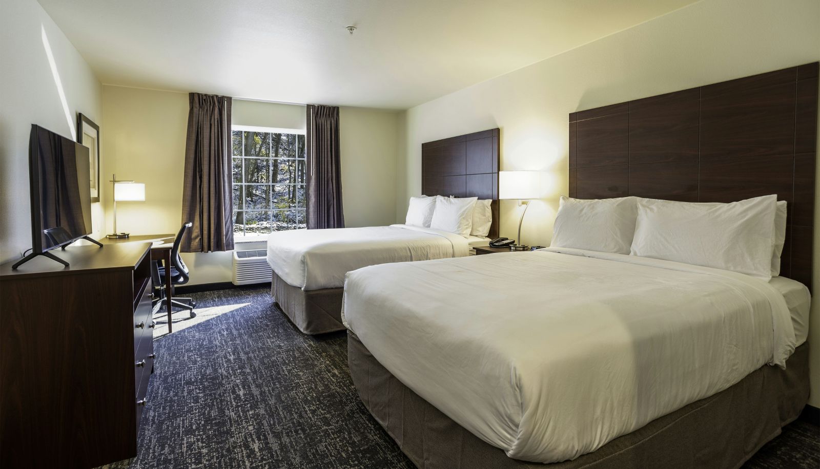 Room - Cobblestone Inn & Suites - Brookville