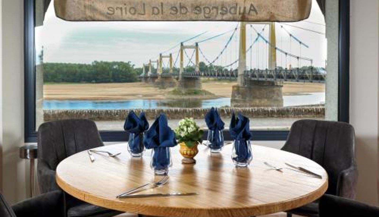 Frühstücksraum innerhalb des Restaurants - Auberge de la Loire