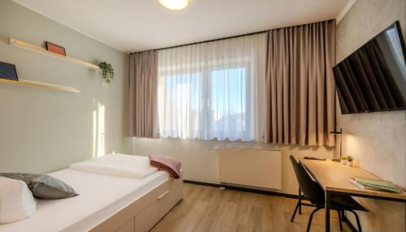 Apartment - The Base Berlin ONE