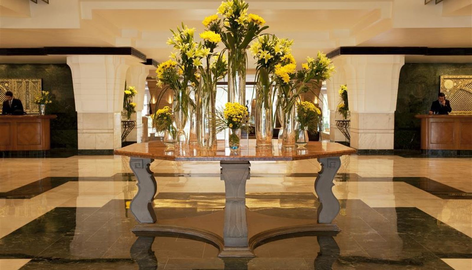 Hal - Hyatt Centric Janakpuri New Delhi