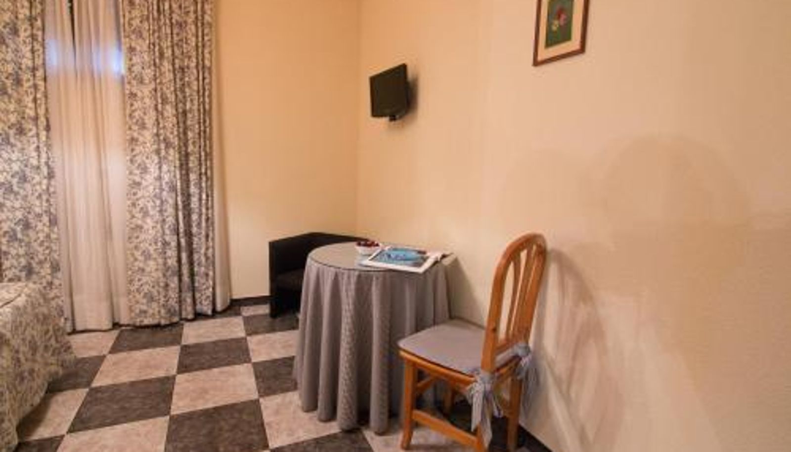 Habitación - Hostal Santa Ana