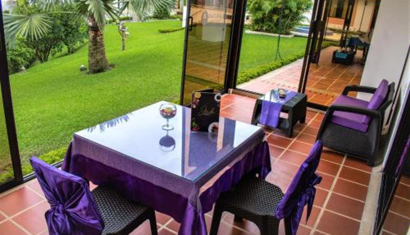 Breakfast room within the restaurant - Hotel Jade Spa