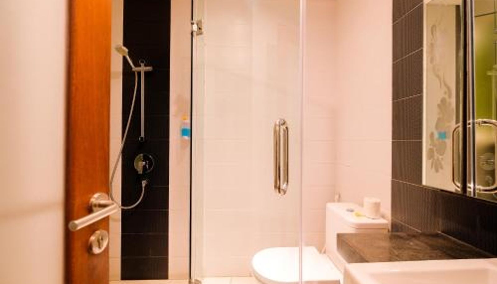 Bathroom - Papillon Echo Beach