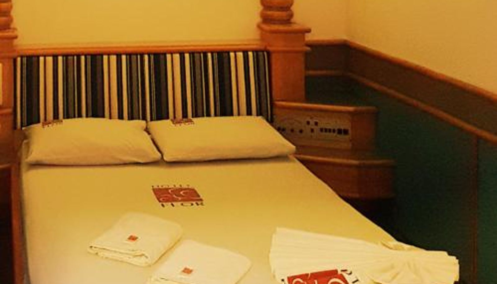 Información - Hotel Flor