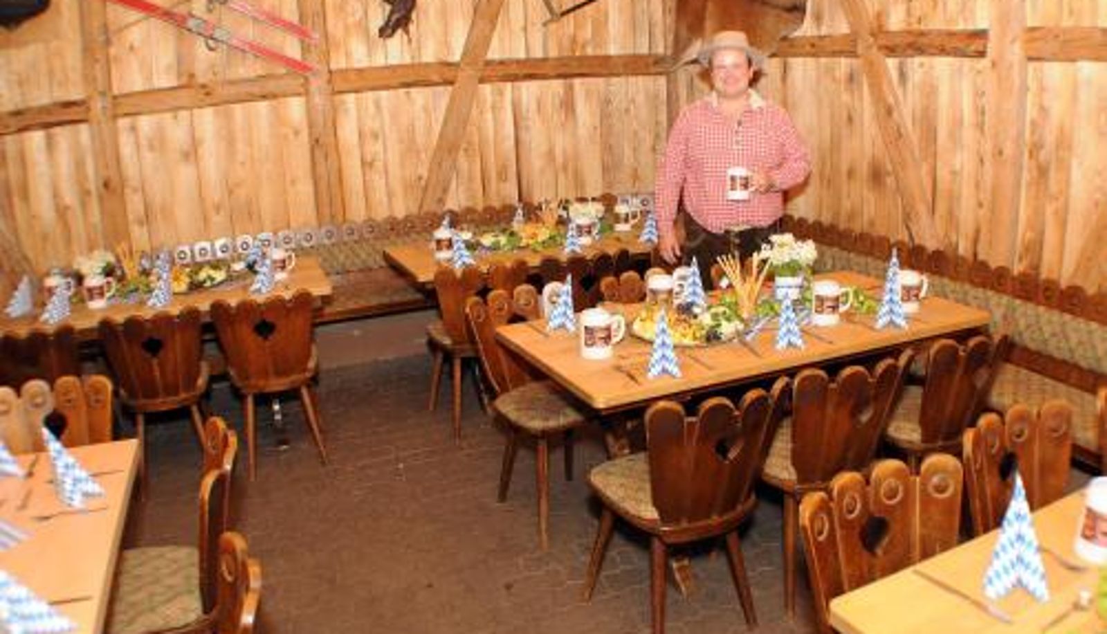 Ontbijtzaal in het restaurant - Landgasthof und Pension Zum löwen