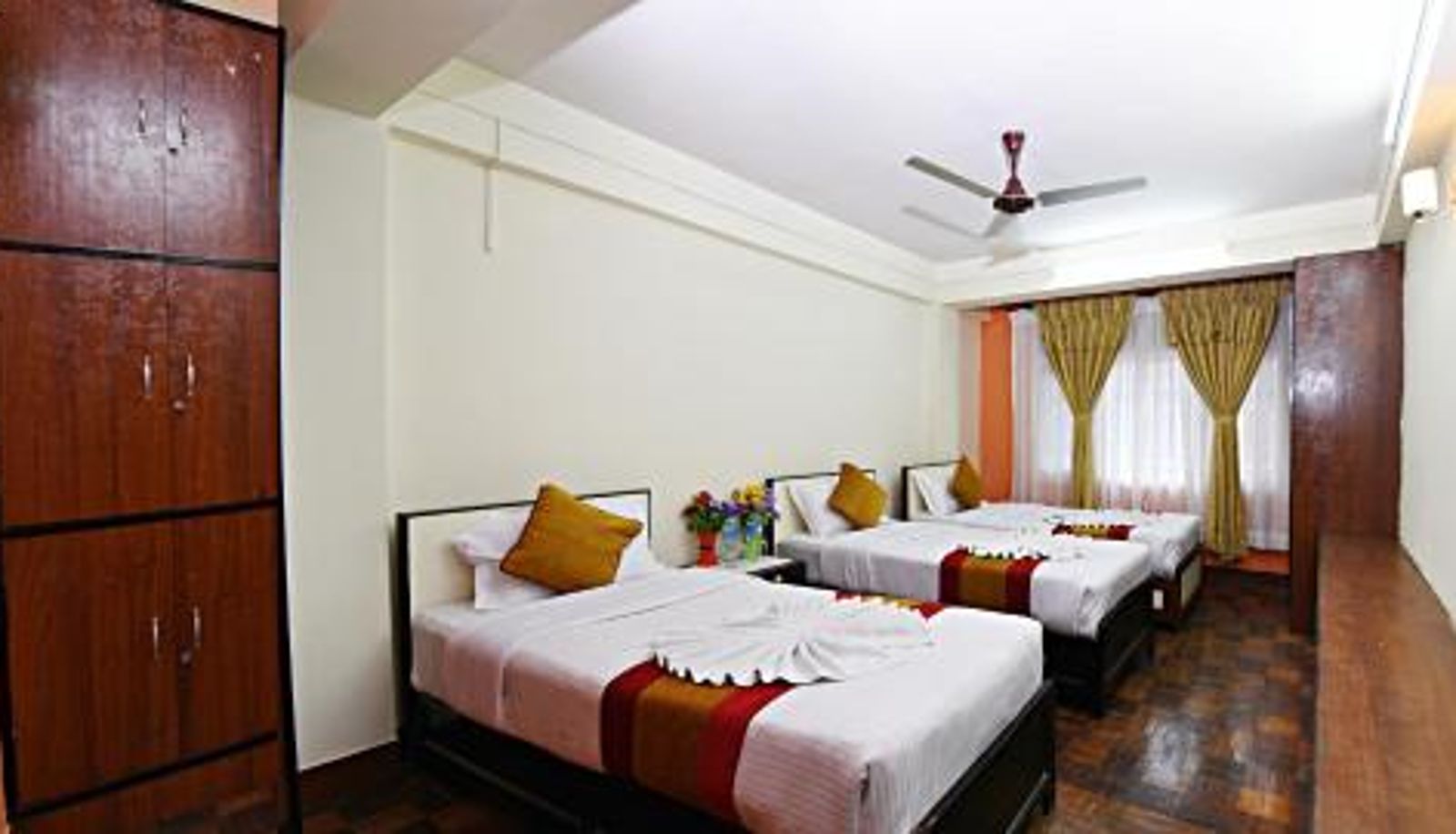 Chambre - The Hotel Pleasure Home Inn