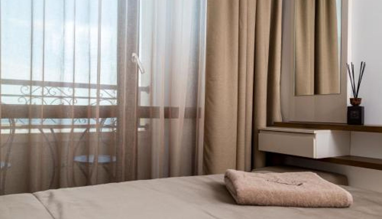 Appartement - Onyx Beach Residence - Free Beach Access & Parking