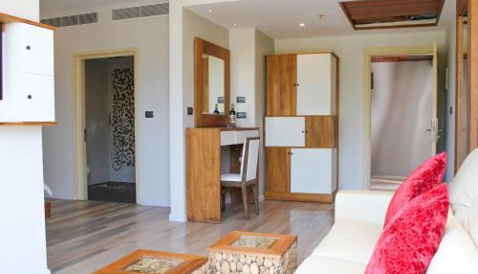 Suite - Yarden Estate Hotel